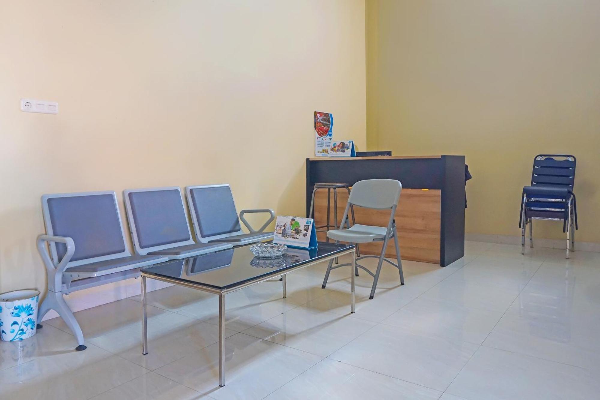 Hotel Oyo 91668 Anitha Syariah