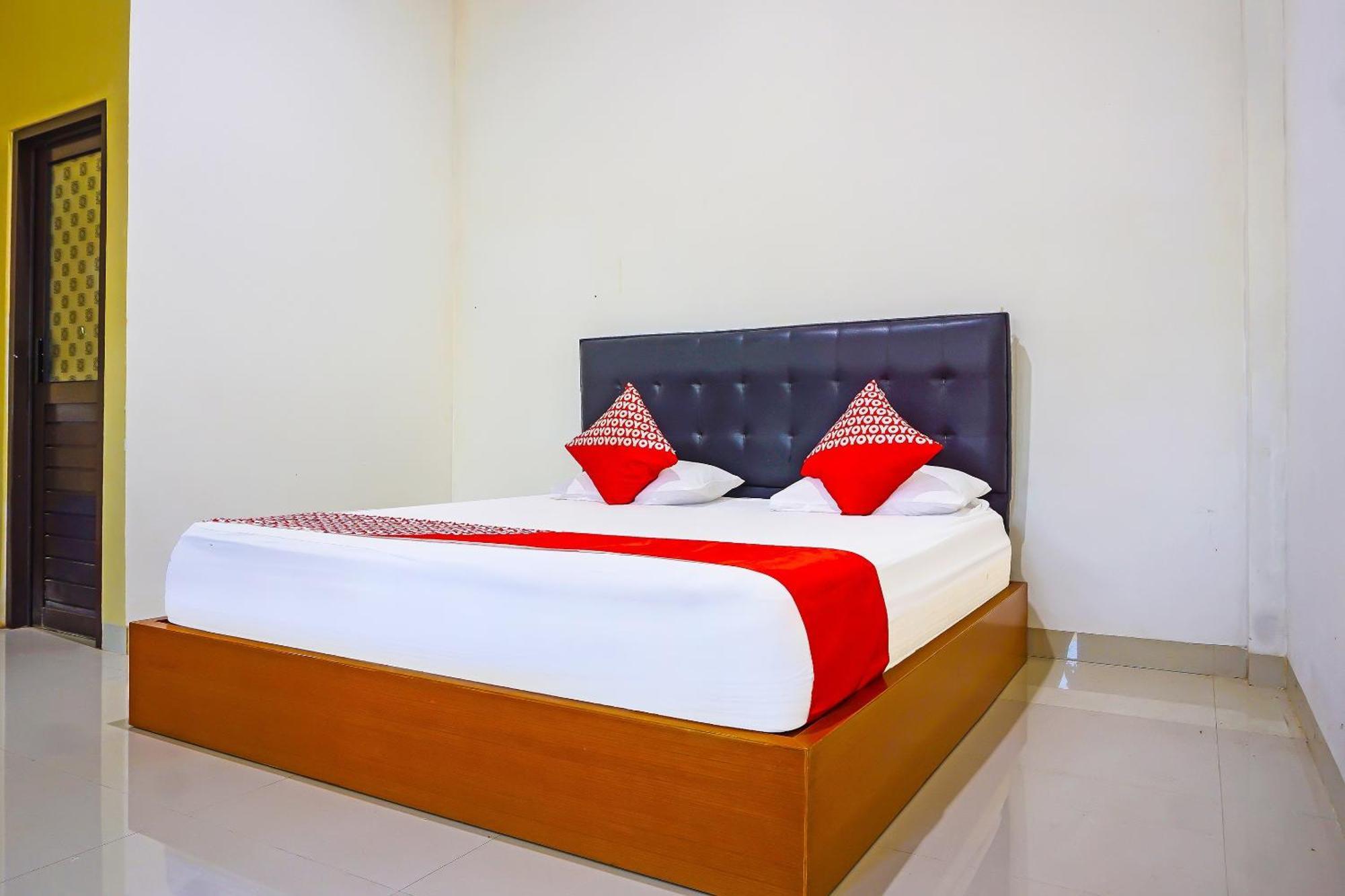 Oyo 91668 Anitha Syariah Hotel